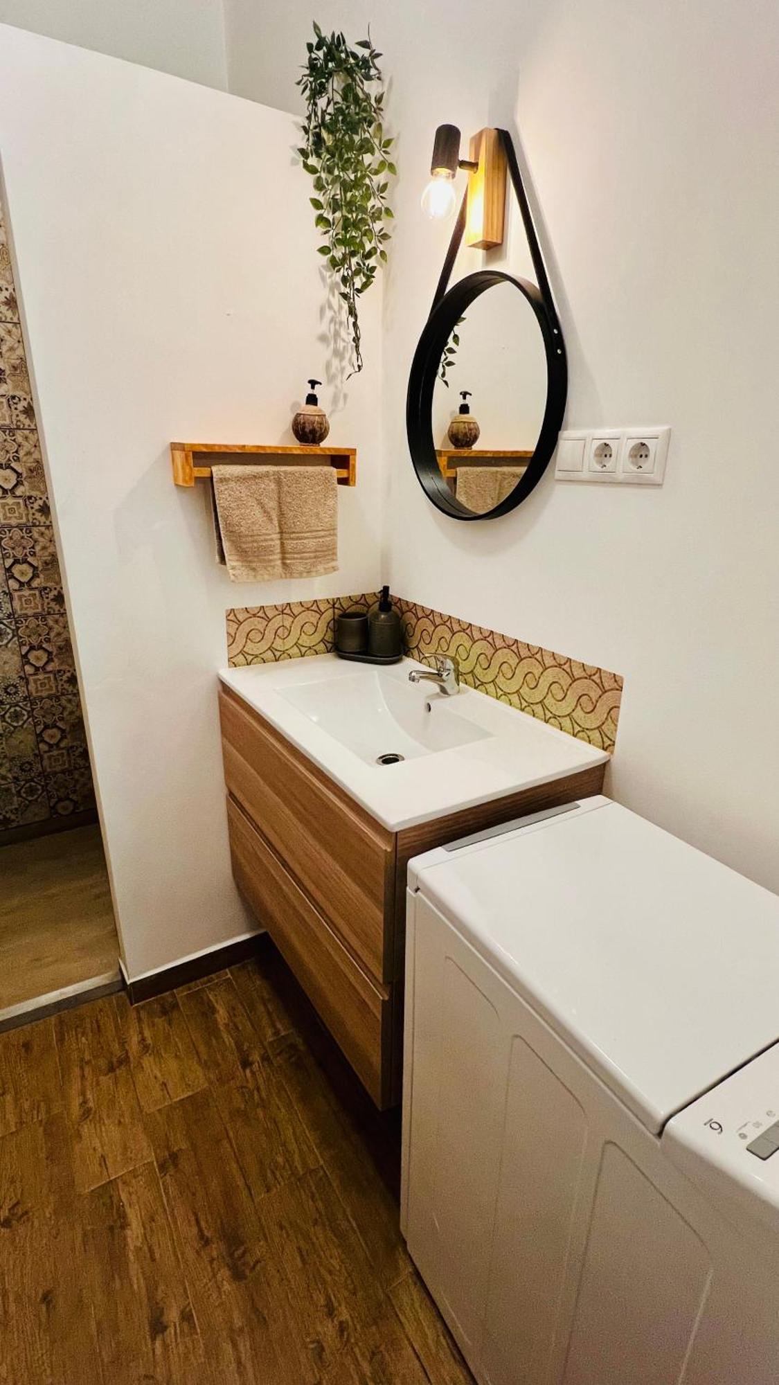 West Budapest Apartman Esterno foto